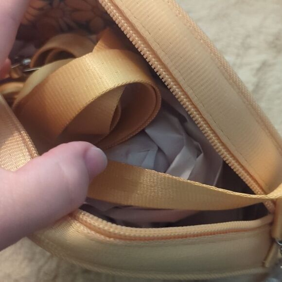 Harvey's Daisy Cross body bag - Picture 4 of 4